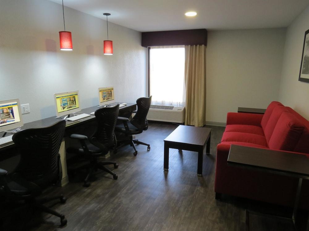 Hotel Concord Syracuse, Ascend Hotel Collection Восток Сиракьюс Экстерьер фото
