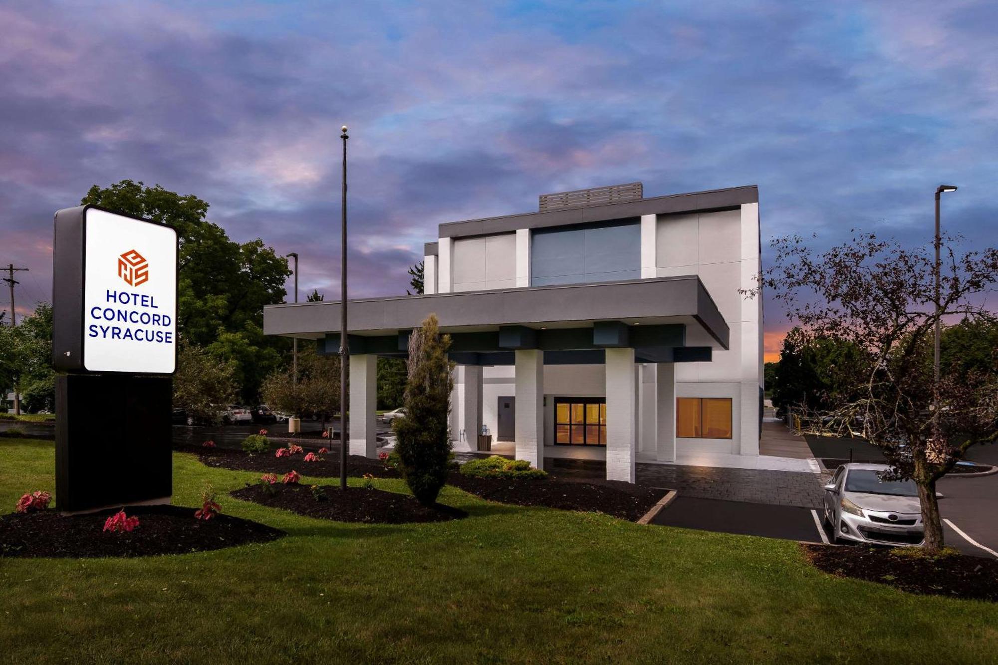 Hotel Concord Syracuse, Ascend Hotel Collection Восток Сиракьюс Экстерьер фото