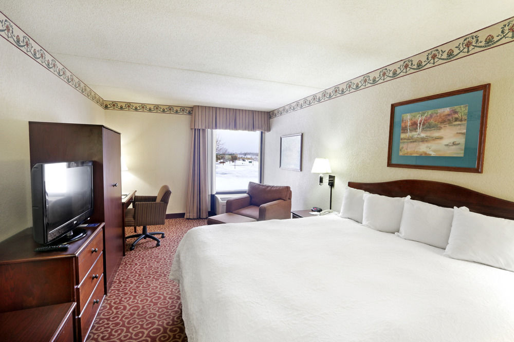Hotel Concord Syracuse, Ascend Hotel Collection Восток Сиракьюс Экстерьер фото